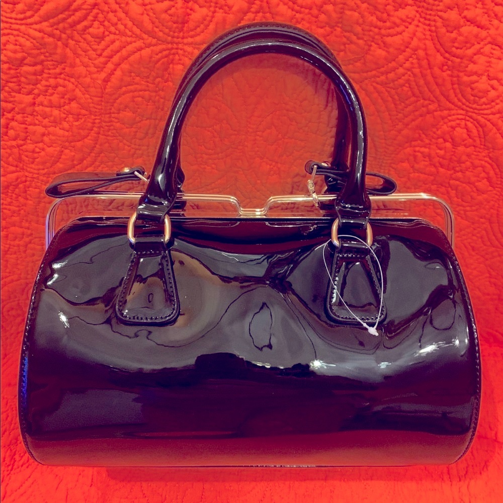 The New Retro Addiction Patent Handbag!